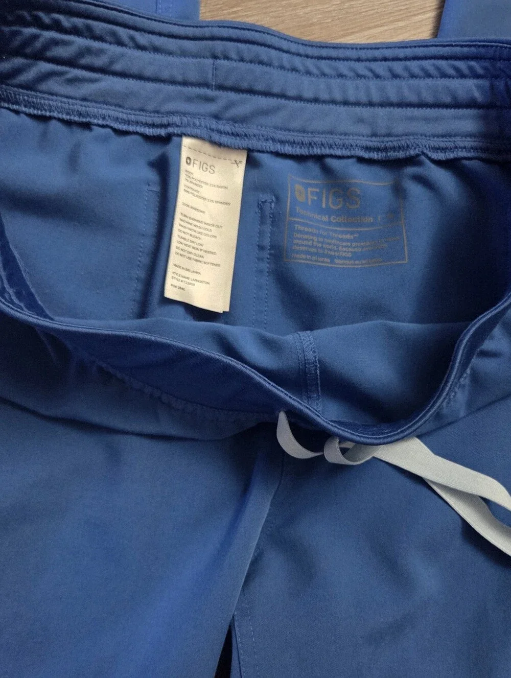 FIGS Scrub Pants Men’s Medium Blue Technical Collection Straight Leg Po2840